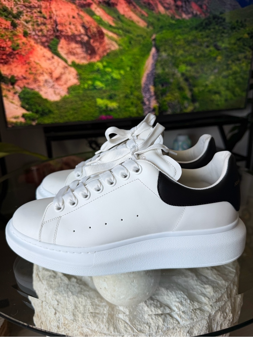 Alexander McQueen Men’s Oversized Sneakers White Black EU 41.5 US 8.5